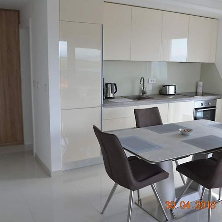 My Paradies - Njivice Penthouse*** المظهر الخارجي الصورة
